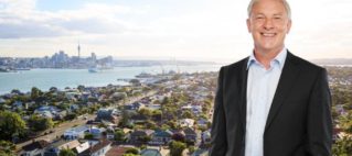 Auckland Mayor Phil Goff opts for a petrol tax to fix congestion, housing and environment