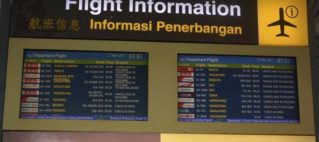 Bali eruption: Hope for stranded tourists as airport reopens