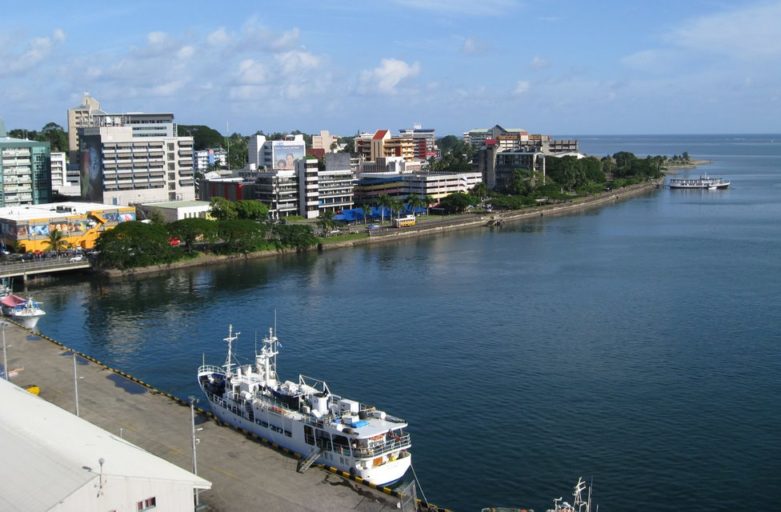 More than 200 passengers stranded for 10 Hours – Vessel ramp mishap