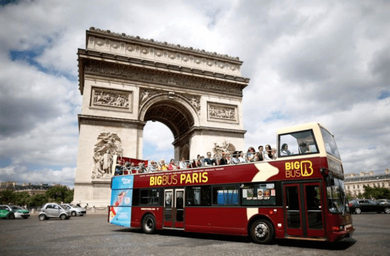 Paris says tourist buses no longer welcome in city center