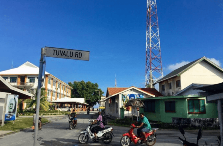 Fijians in Tuvalu want Fiji Airways fares reduced