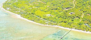 Early warning system for wave flooding