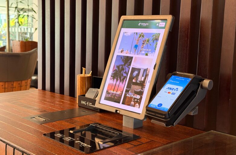 Holiday Inn Introduces First Hotel Self-Service Kiosk