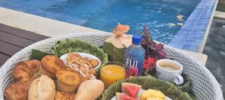 Tambua Sands Introduces New Floating Breakfast Experience